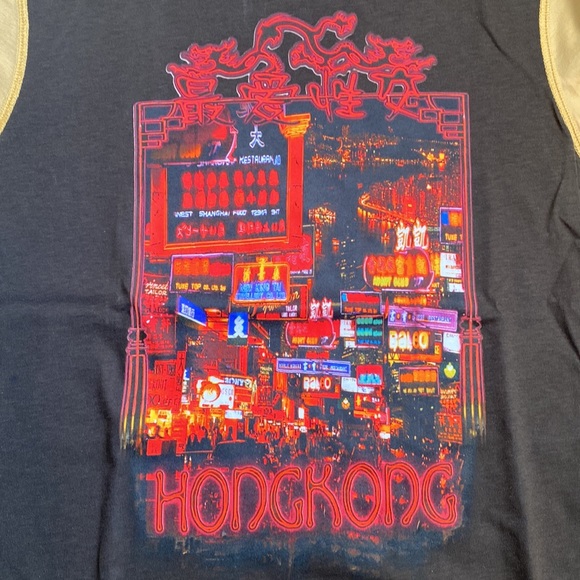 D&G by Dolce Gabbana Honk Kong T-Shirt - Picture 2 of 13